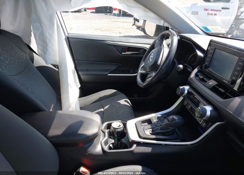 2020 TOYOTA RAV4 VIN: 2T3P1RFV6LW136040