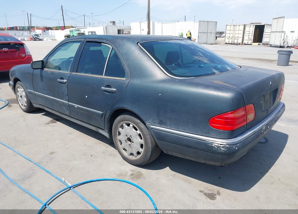 1998 MERCEDES-BENZ E 320 VIN: WDBJF65F2WA645365