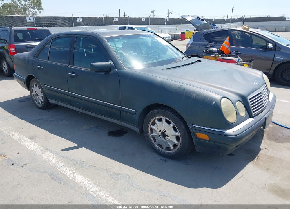 1998 MERCEDES-BENZ E 320 VIN: WDBJF65F2WA645365