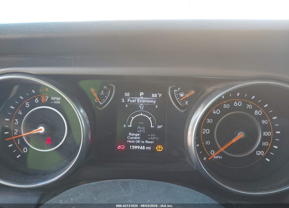 2018 JEEP WRANGLER UNLIMITED VIN: 1C4HJXDG9JW136187