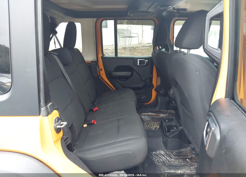2018 JEEP WRANGLER UNLIMITED VIN: 1C4HJXDG9JW136187