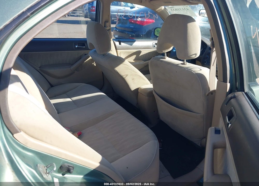 2003 HONDA CIVIC LX VIN: 2HGES16513H621323