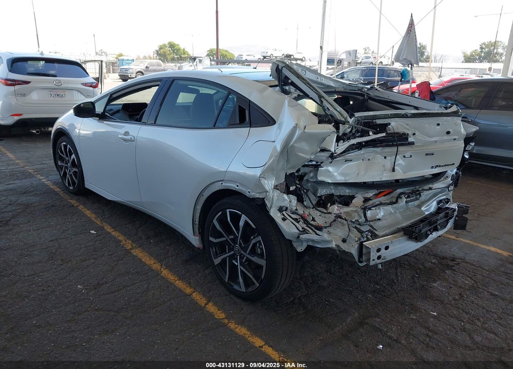 2024 TOYOTA PRIUS PRIME VIN: JTDACACU1R3029115
