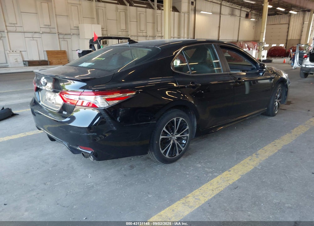 2020 TOYOTA CAMRY SE VIN: 4T1G11AK2LU913403