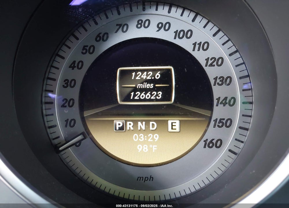 2012 MERCEDES-BENZ C CLASS VIN: WDDGF8BB4CR231550