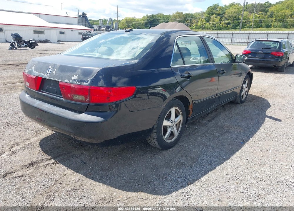 2005 HONDA ACCORD 2.4 EX VIN: 1HGCM56895A073902