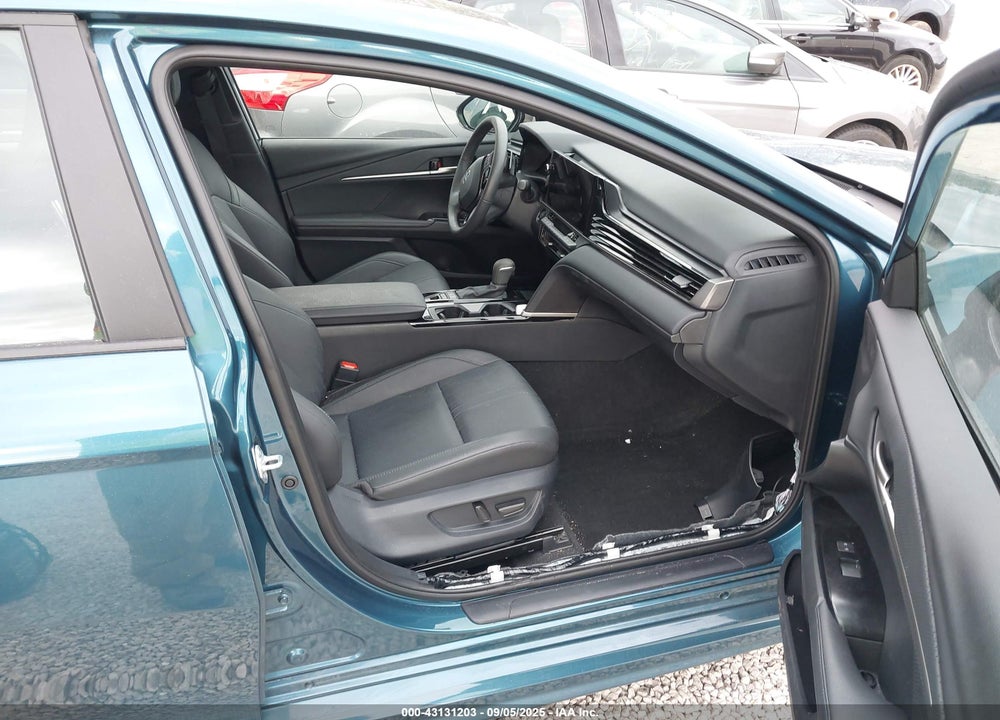 2025 TOYOTA CAMRY VIN: 4T1DBADK9SU014578