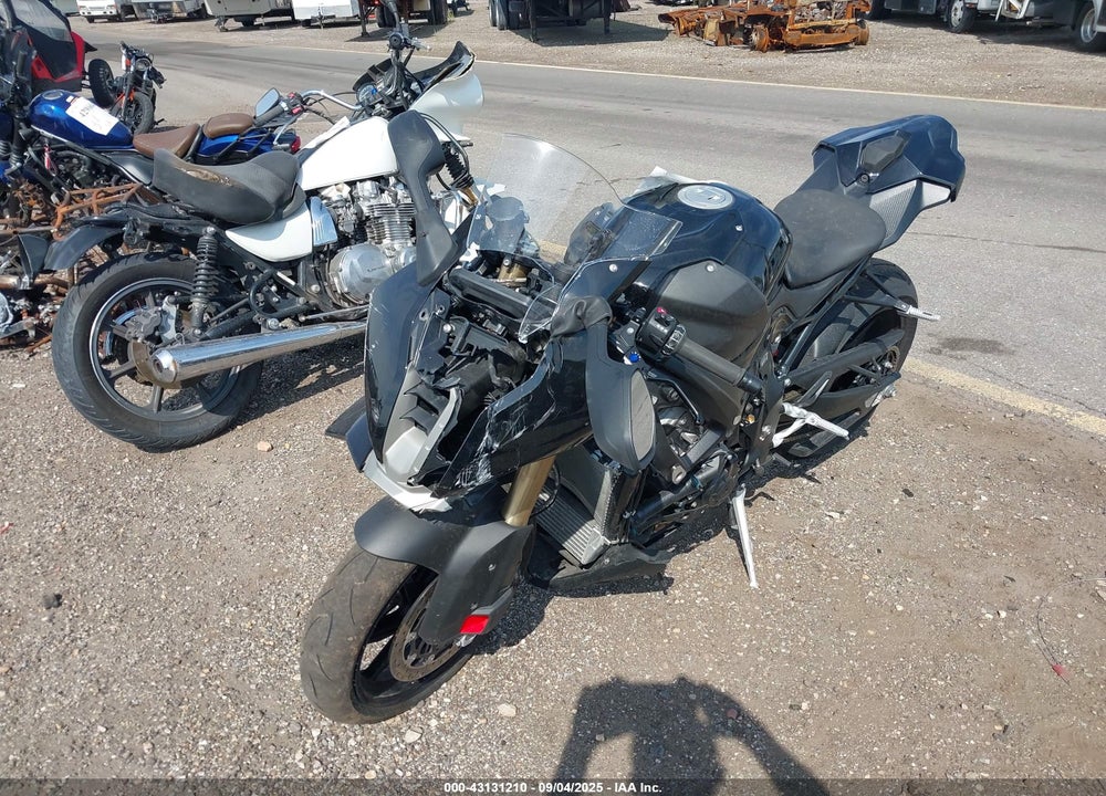 2025 BMW S 1000 RR VIN: WB10P2306S6L47574
