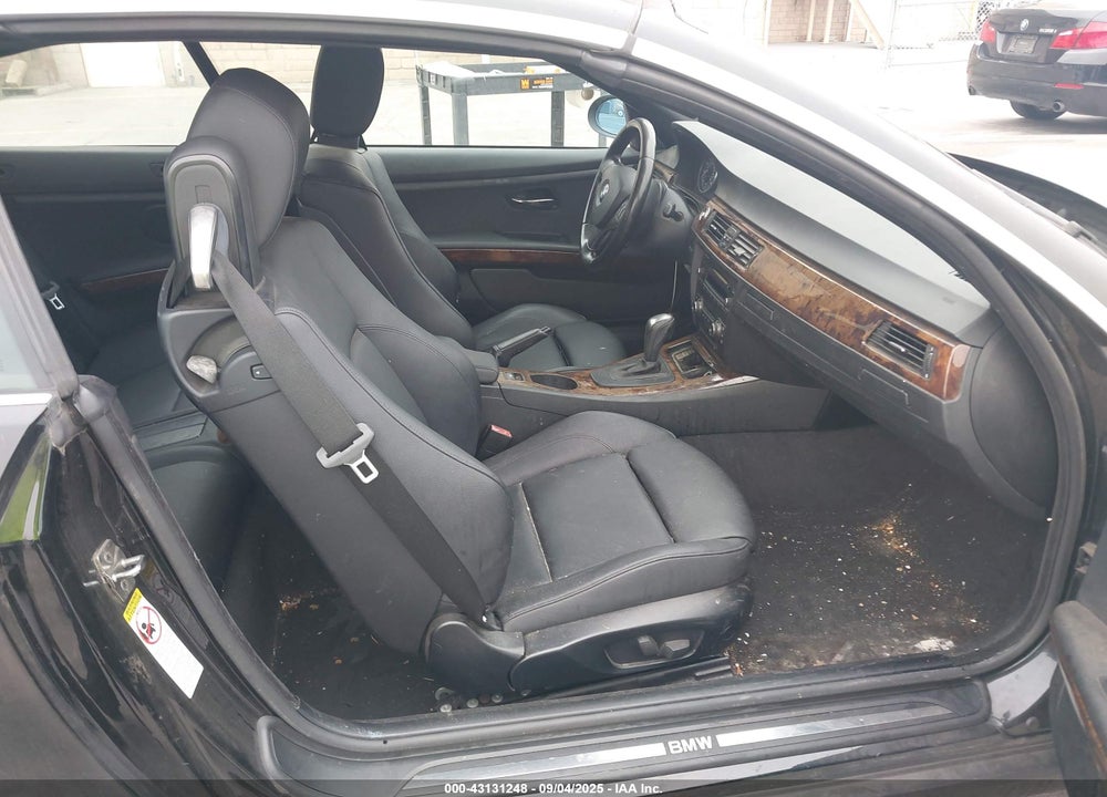 2007 BMW 3 SERIES VIN: WBAWR33557PX78866