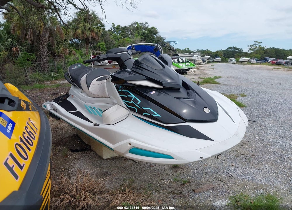 2022 YAMAHA VX VIN: YAMA1657I122