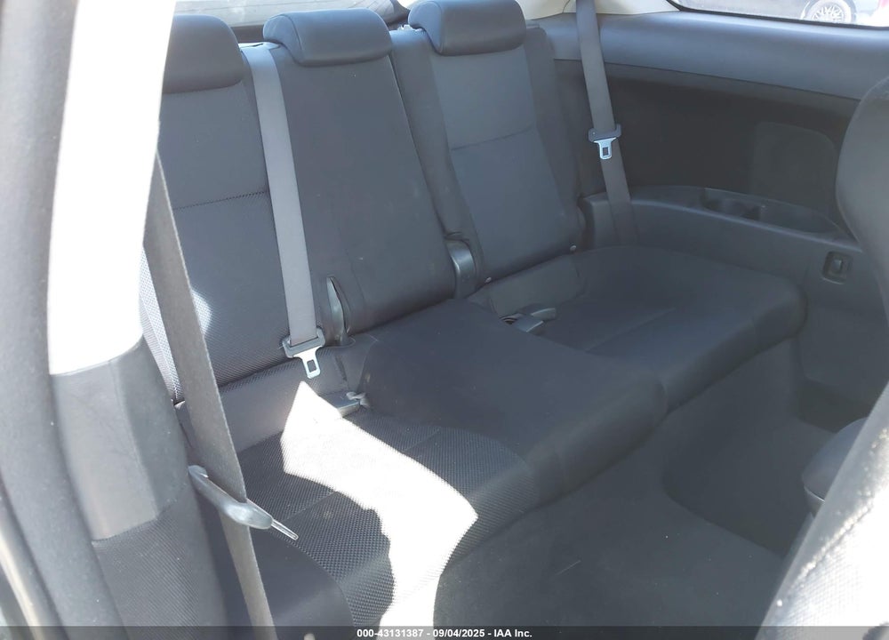 2010 SCION TC VIN: JTKDE3B73A0306831