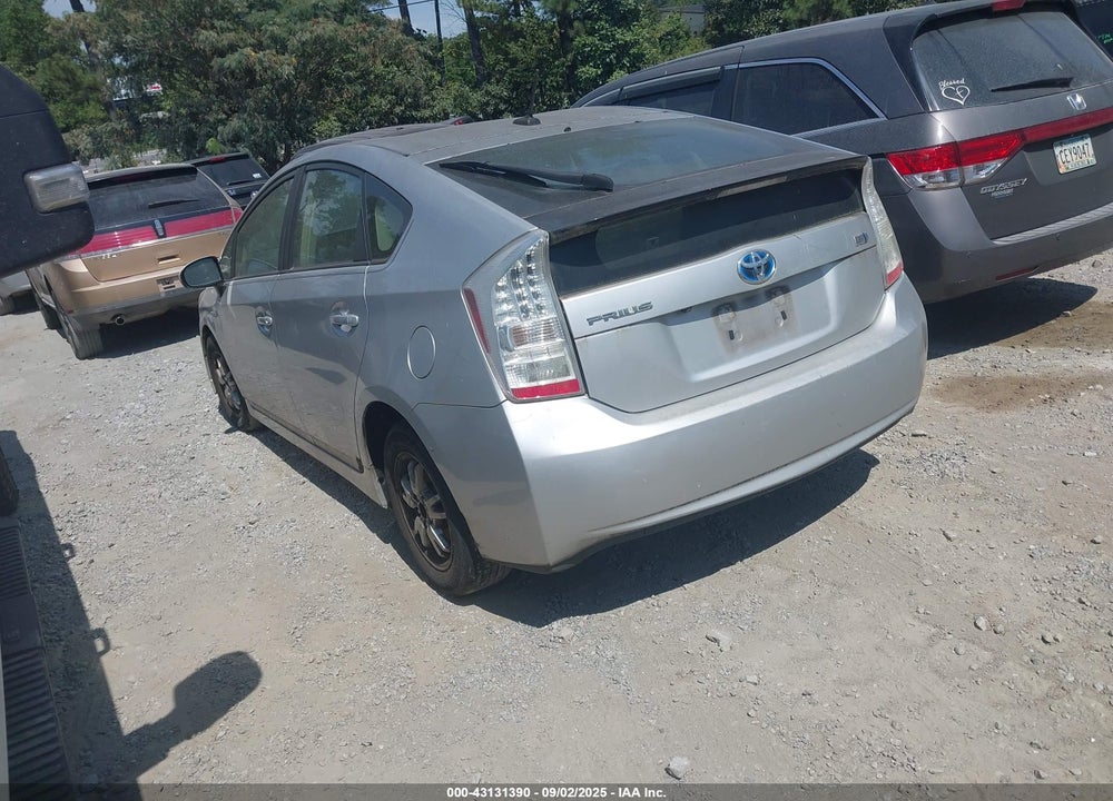 2011 TOYOTA PRIUS VIN: JTDKN3DU8B5337529