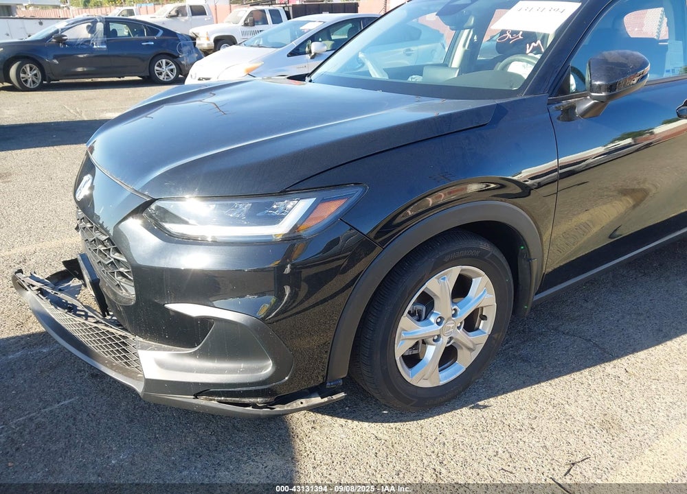 2023 HONDA HR-V 2WD LX VIN: 3CZRZ1H37PM740440