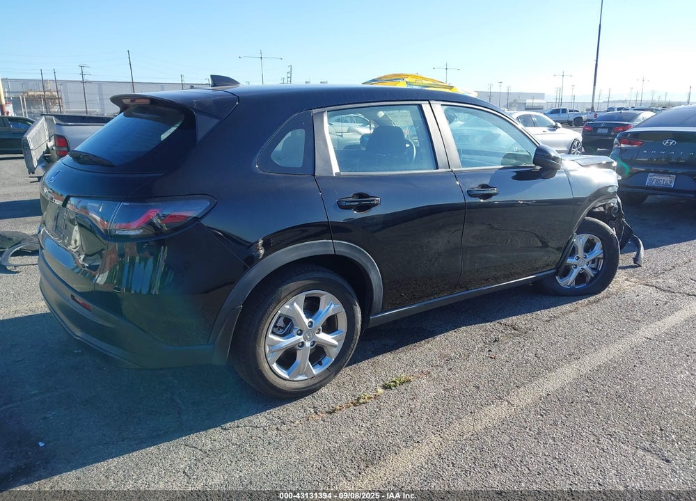 2023 HONDA HR-V 2WD LX VIN: 3CZRZ1H37PM740440