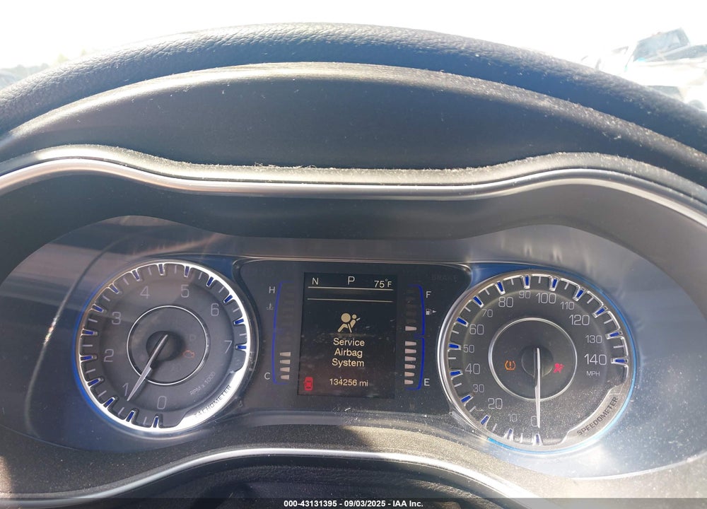 2016 CHRYSLER 200 VIN: 1C3CCCAB0GN165960