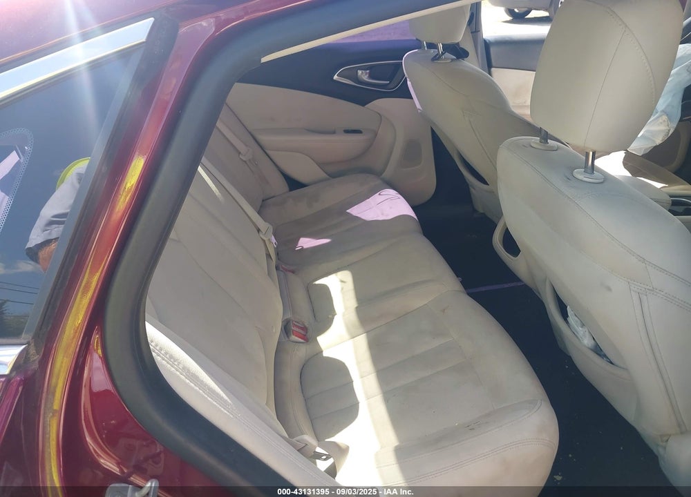 2016 CHRYSLER 200 VIN: 1C3CCCAB0GN165960