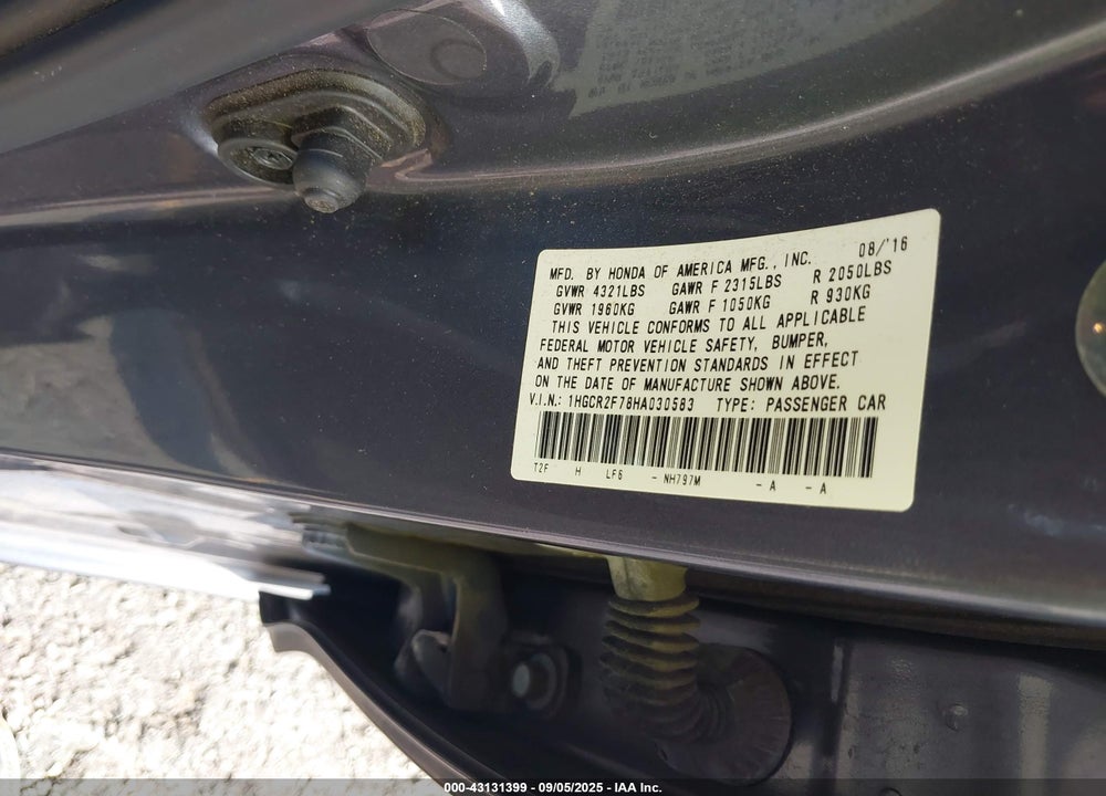 2017 HONDA ACCORD VIN: 1HGCR2F78HA030583
