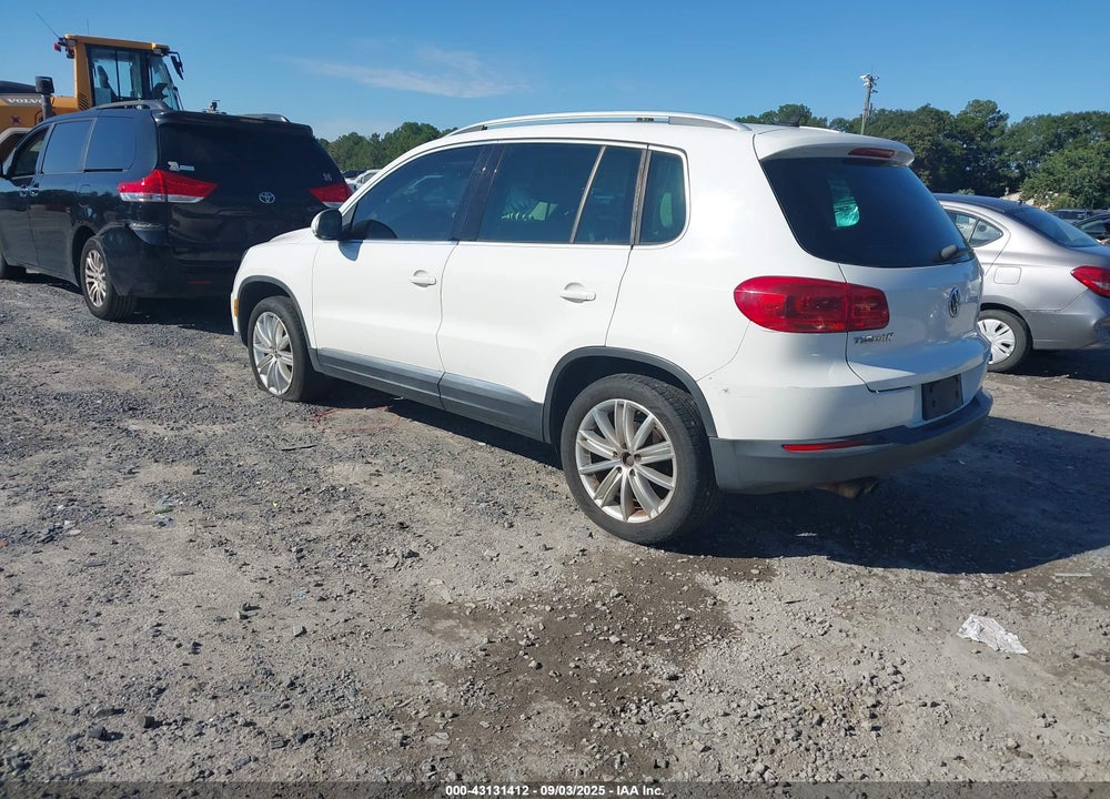 2012 VOLKSWAGEN TIGUAN SE VIN: WVGAV7AX8CW566799
