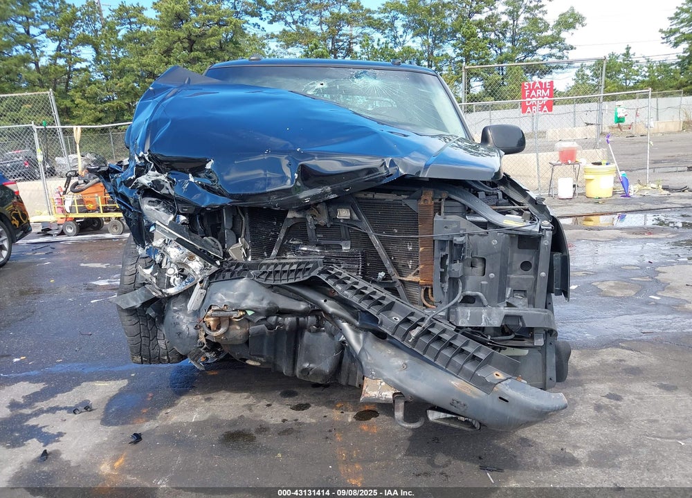 2003 CADILLAC ESCALADE EXT STANDARD VIN: 3GYEK63N53G332472