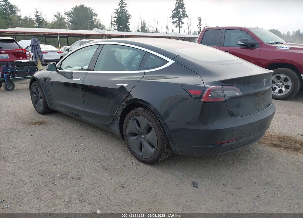 2018 TESLA MODEL 3 VIN: 5YJ3E1EBXJF130840