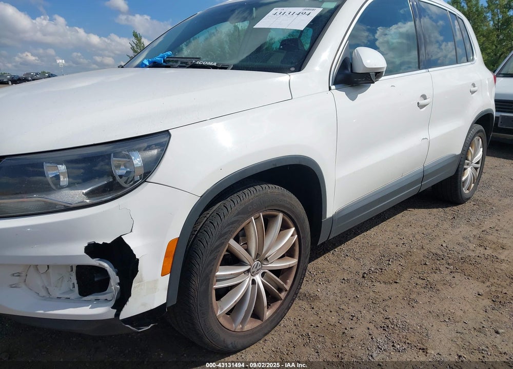 2013 VOLKSWAGEN TIGUAN VIN: WVGBV3AX8DW622321
