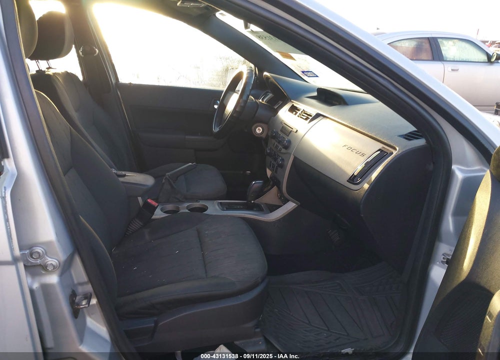 2008 FORD FOCUS VIN: 1FAHP35N18W295466