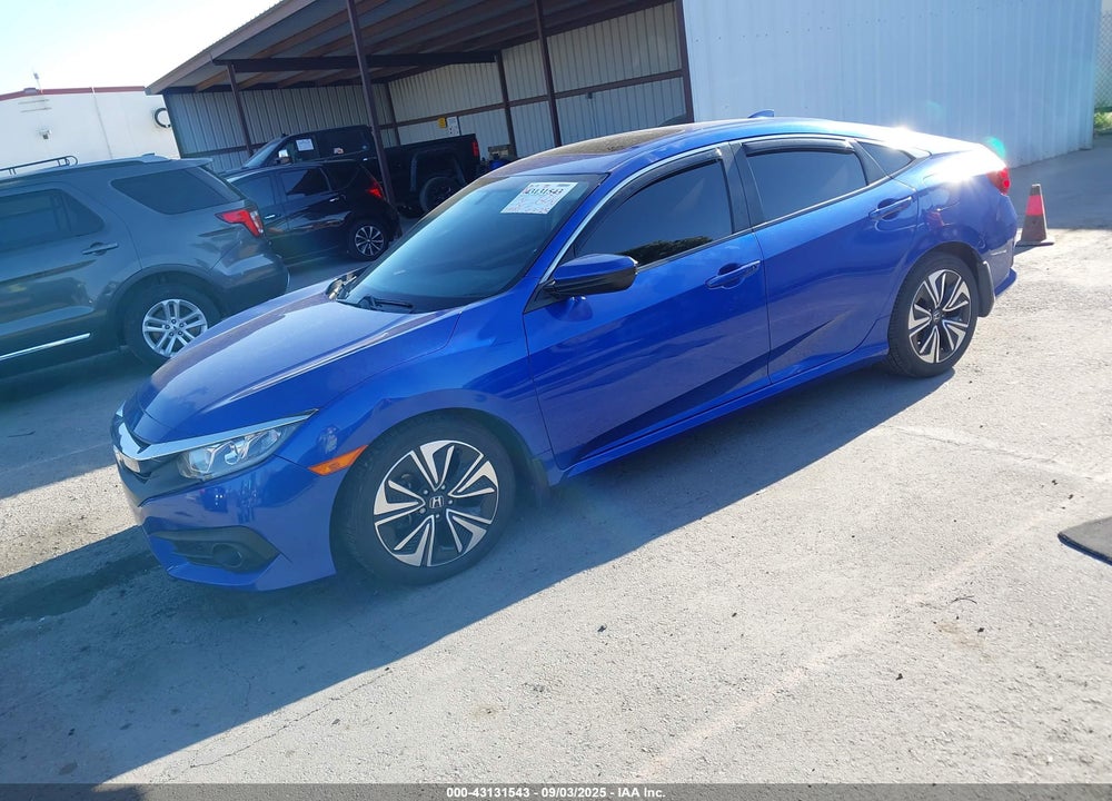 2018 HONDA CIVIC EX-T VIN: JHMFC1F33JX021635