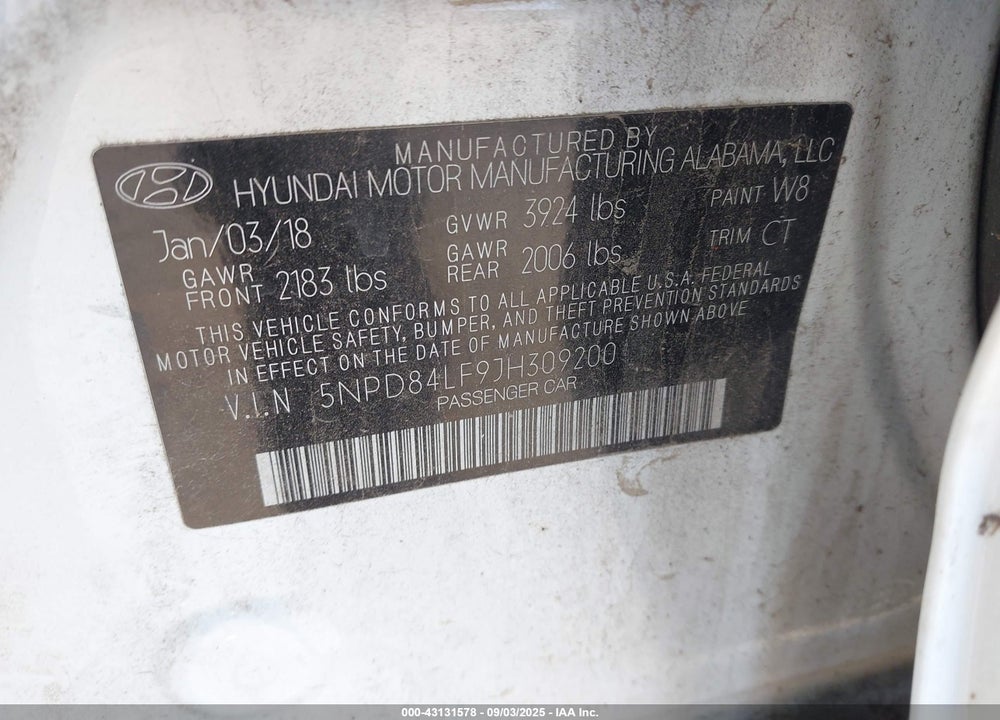 2018 HYUNDAI ELANTRA VIN: 5NPD84LF9JH309200