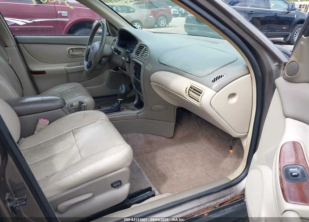 2000 OLDSMOBILE INTRIGUE GLS VIN: 1G3WX52H0YF146588