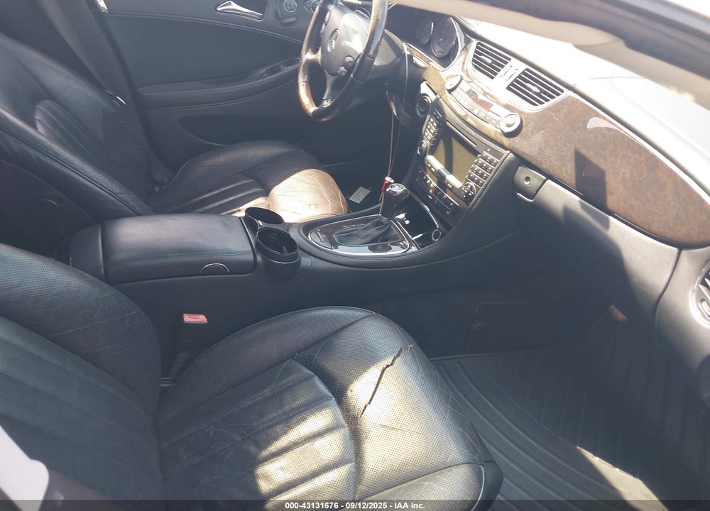 2007 MERCEDES-BENZ CLS 550 VIN: WDDDJ72X37A106048