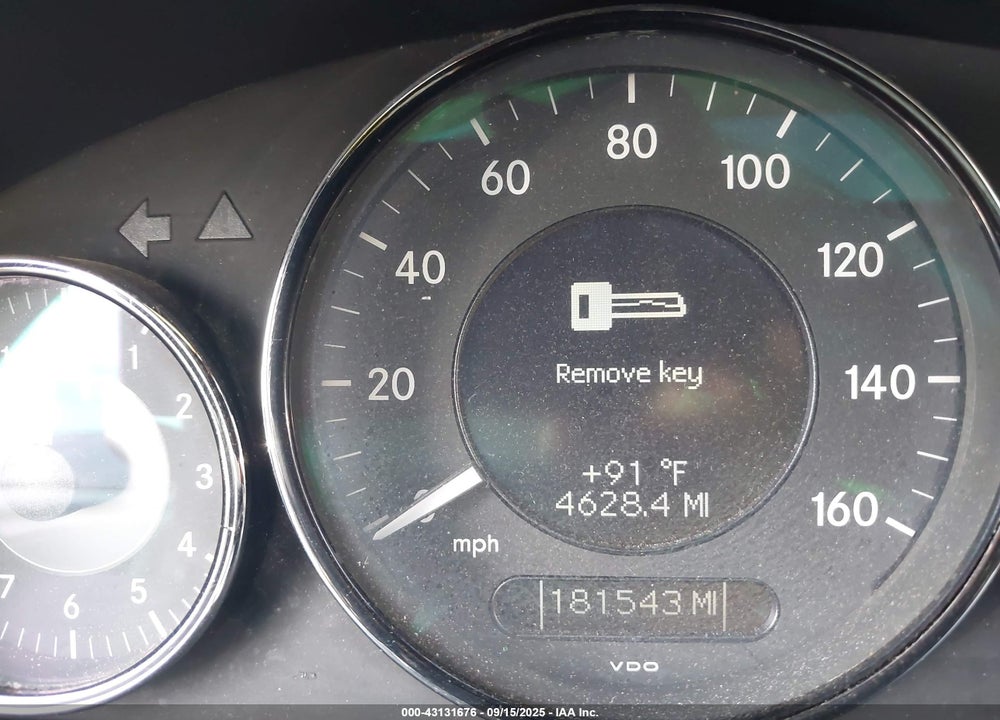 2007 MERCEDES-BENZ CLS 550 VIN: WDDDJ72X37A106048