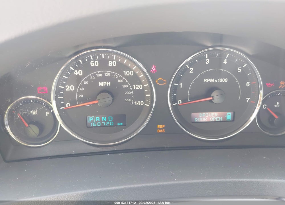 2007 JEEP GRAND CHEROKEE VIN: 1J8HR48P97C572560