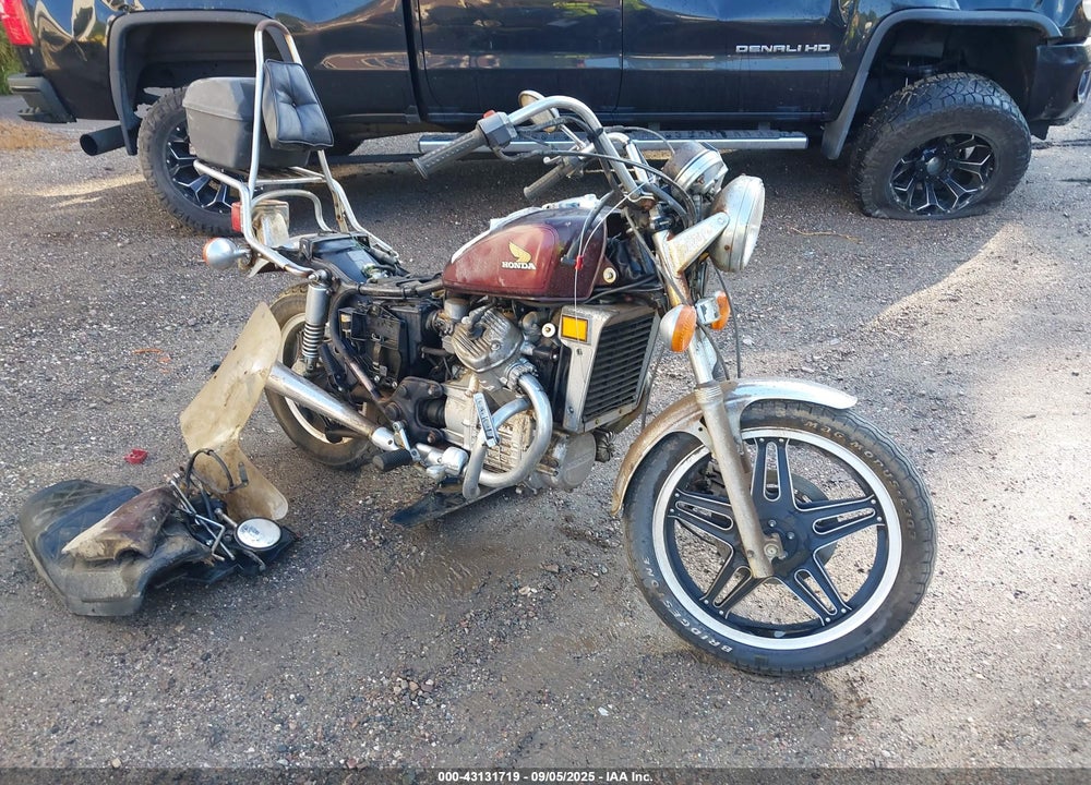 1982 HONDA CX500 C VIN: JH2PC0106CM306225