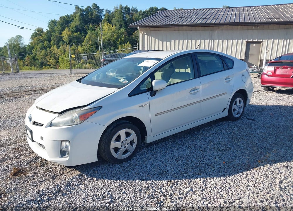 2011 TOYOTA PRIUS TWO VIN: JTDKN3DU0B0276626