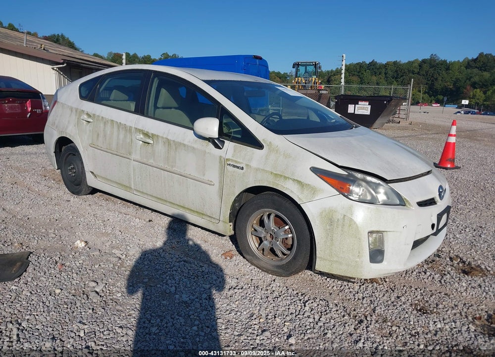 2011 TOYOTA PRIUS TWO VIN: JTDKN3DU0B0276626
