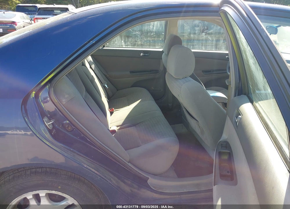 2005 TOYOTA CAMRY LE VIN: 4T1BE32K05U020996