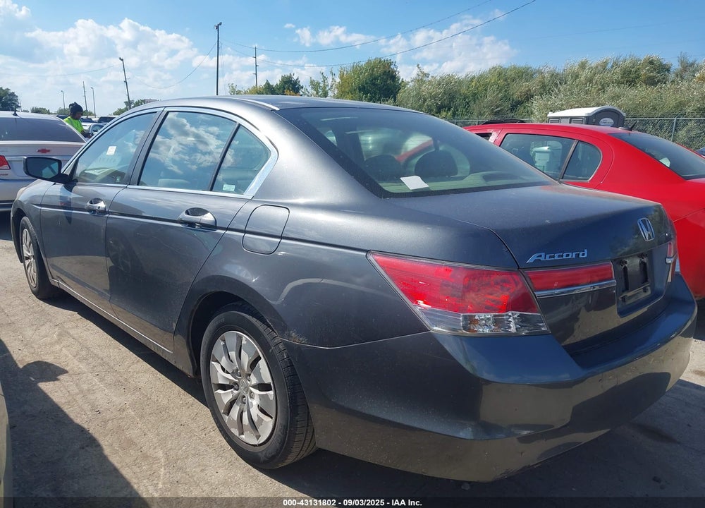 2011 HONDA ACCORD VIN: 1HGCP2F33BA107712