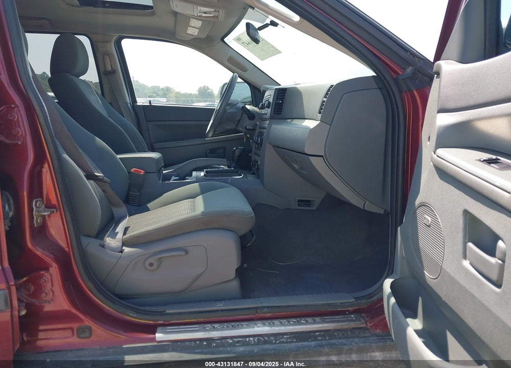 2007 JEEP GRAND CHEROKEE VIN: 1J8GR48K47C645592