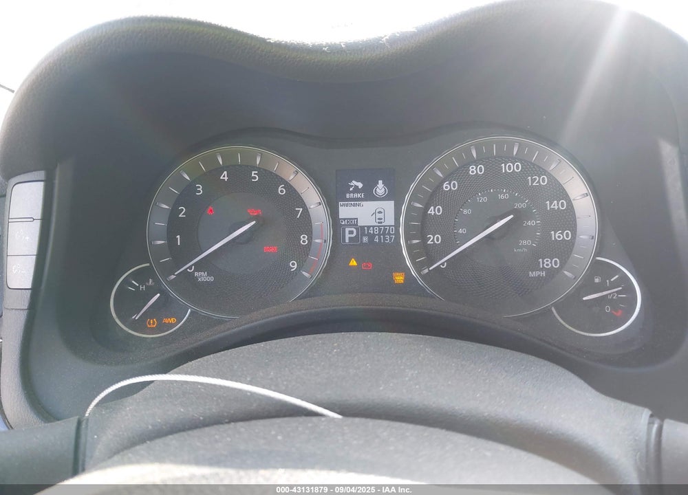 2011 INFINITI M37 VIN: JN1BY1AR9BM375212