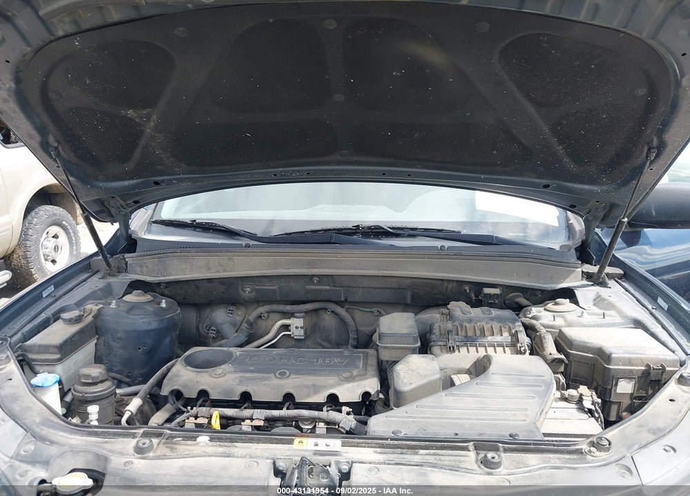 2011 HYUNDAI SANTA FE VIN: 5XYZG3AB2BG063764