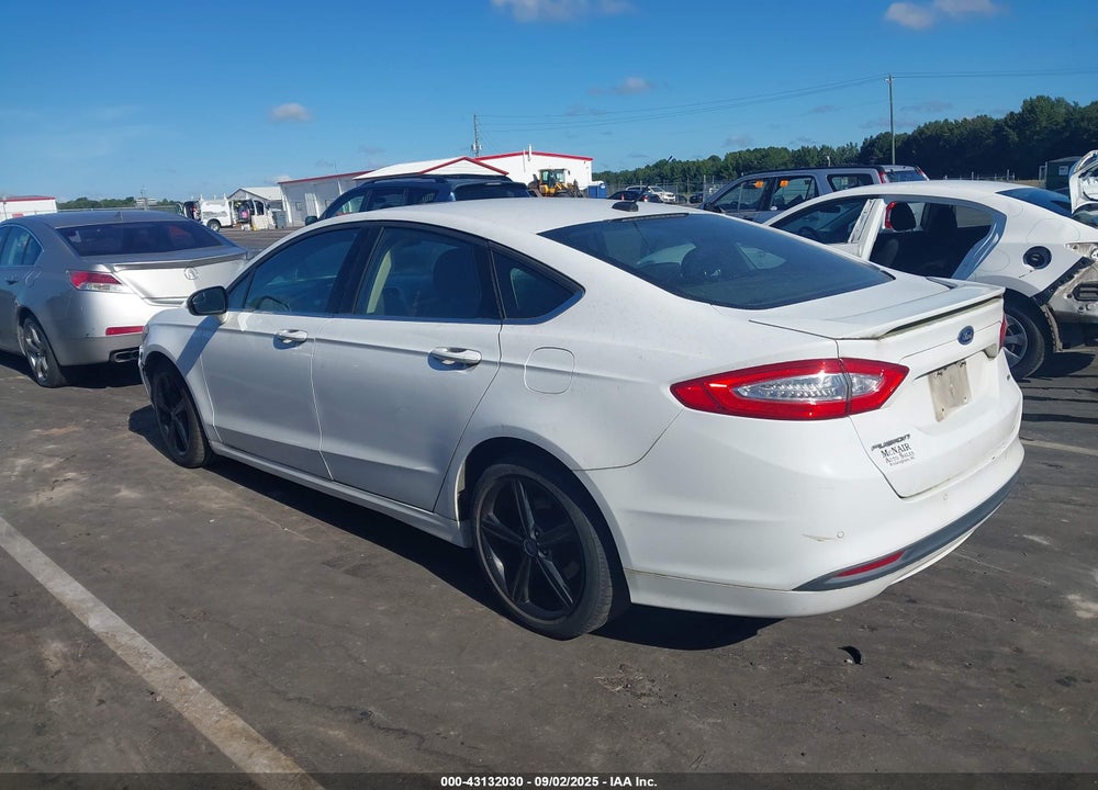 2016 FORD FUSION VIN: 3FA6P0H71GR135978