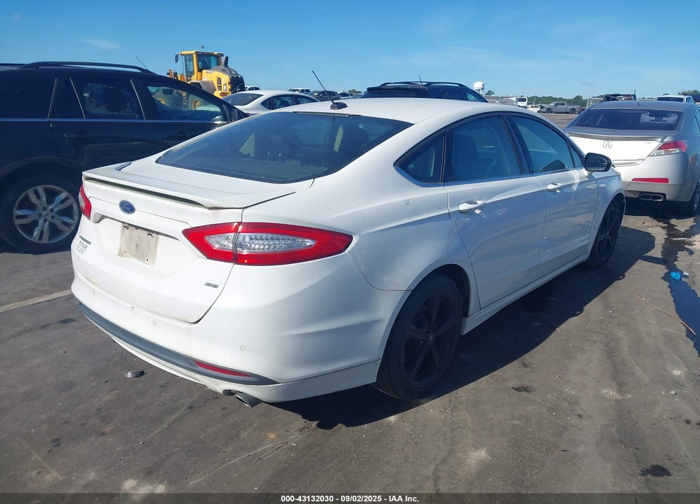 2016 FORD FUSION VIN: 3FA6P0H71GR135978