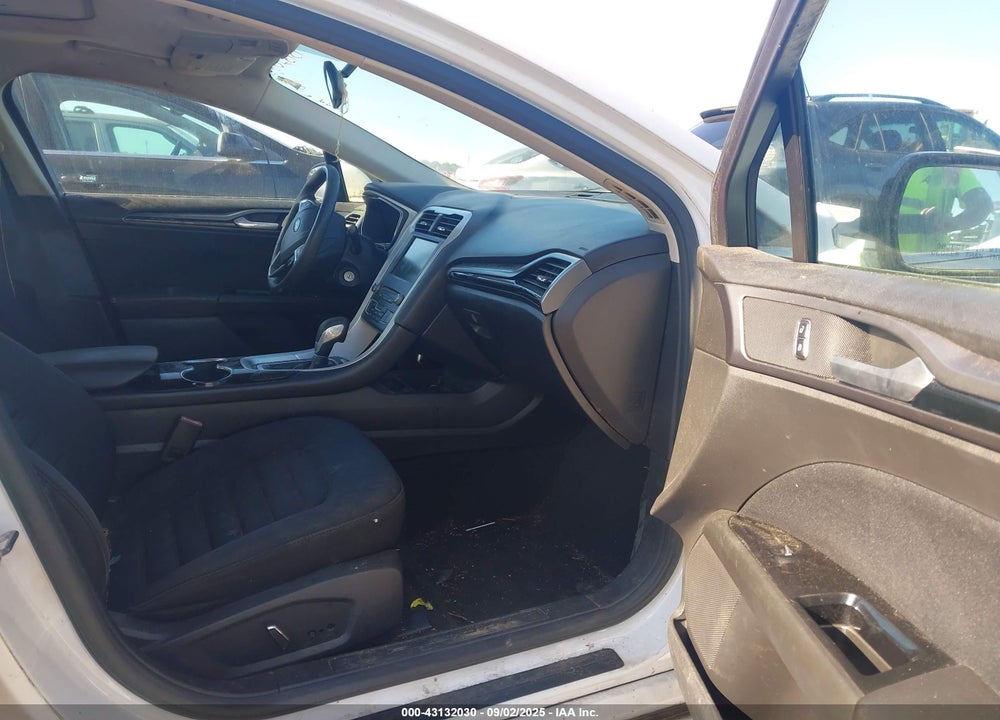 2016 FORD FUSION VIN: 3FA6P0H71GR135978