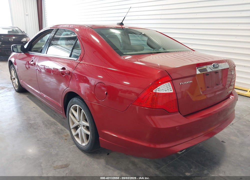 2011 FORD FUSION VIN: 3FAHP0CG7BR140336