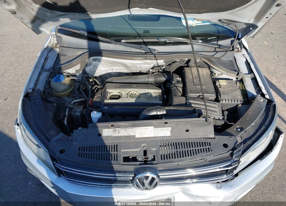 2012 VOLKSWAGEN TIGUAN VIN: WVGBV7AX6CW586747