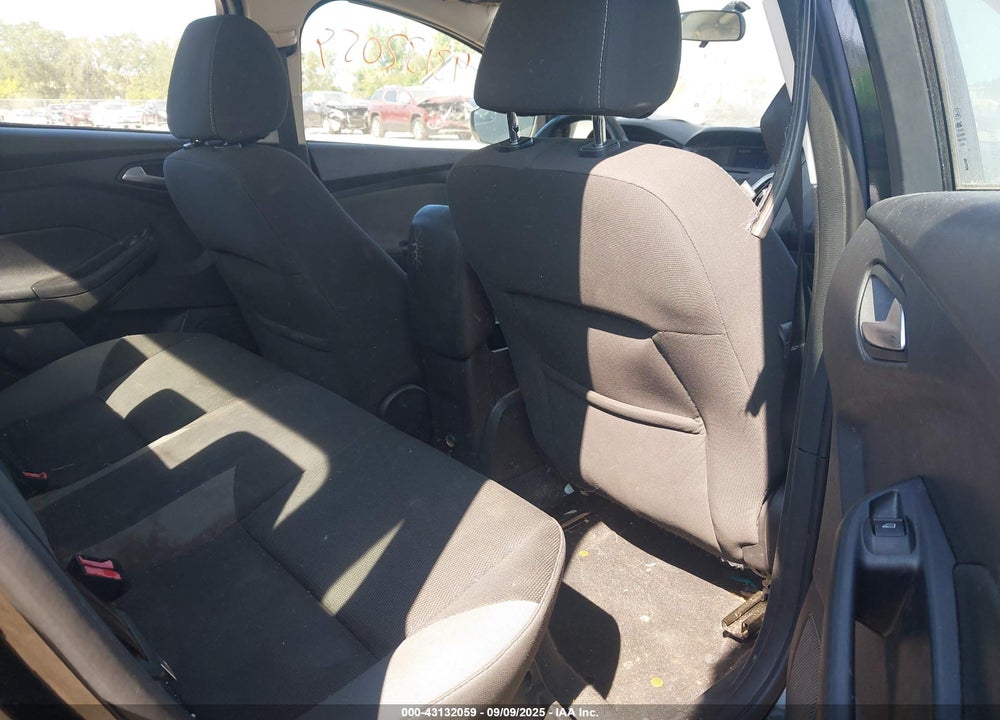 2013 FORD FOCUS VIN: 1FADP3F25DL219909