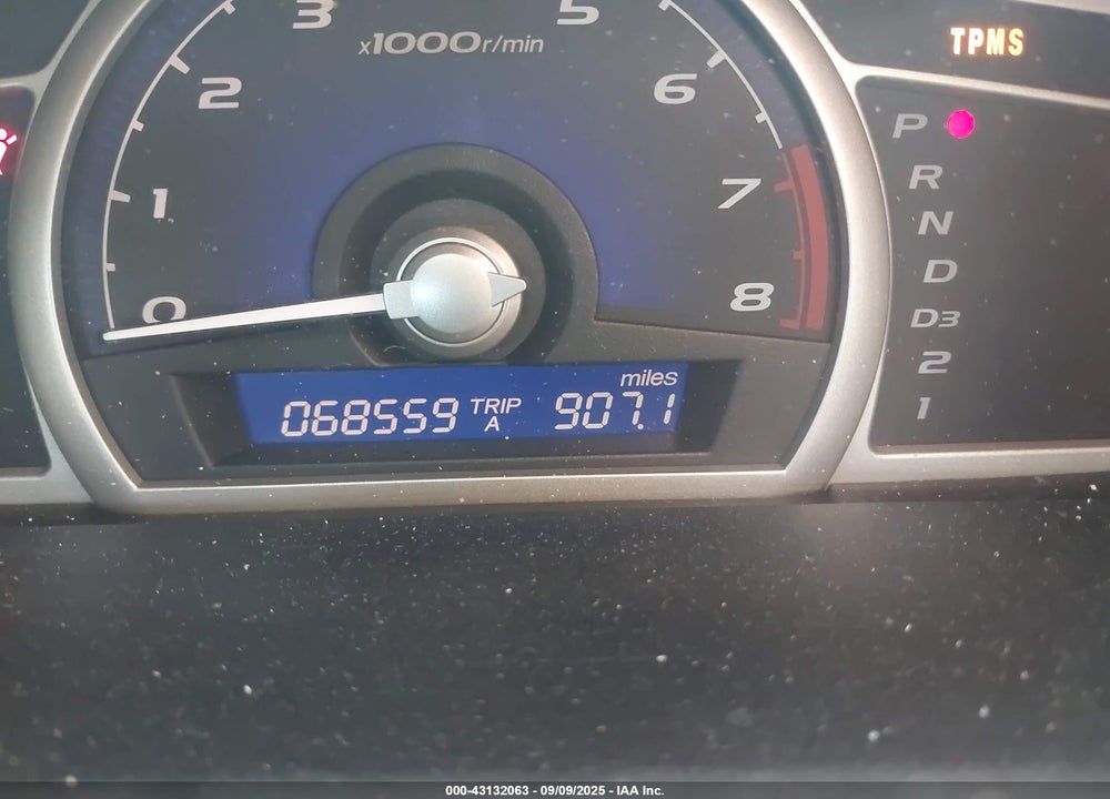 2010 HONDA CIVIC VIN: 2HGFA1F51AH326792