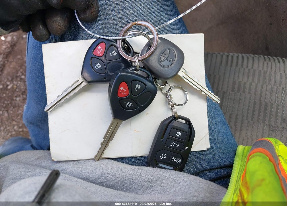2012 TOYOTA RAV4 VIN: 2T3BF4DV5CW266957