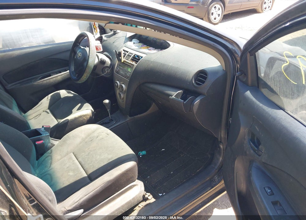 2012 TOYOTA YARIS VIN: JTDBT4K38CL011183