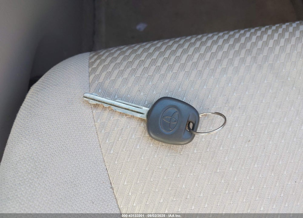 2004 TOYOTA HIGHLANDER V6 VIN: JTEEP21A240049805